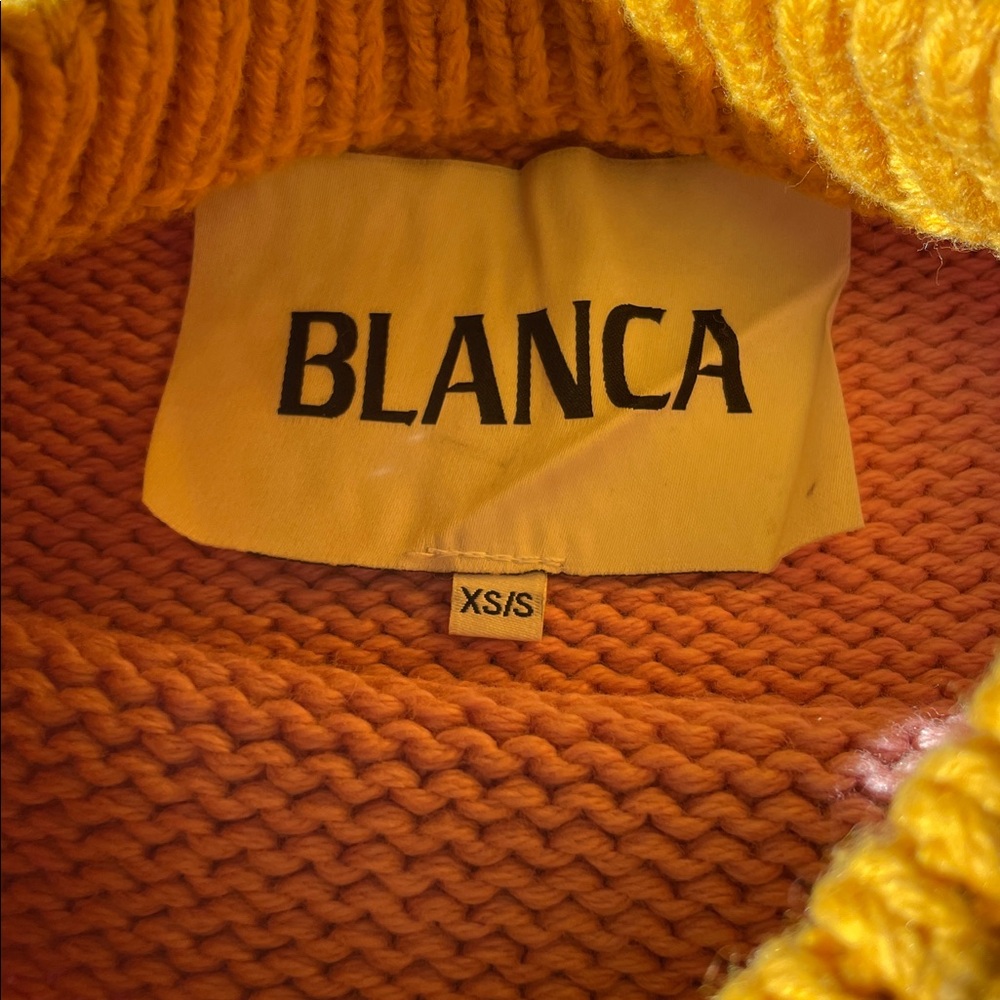 Blanca Chambord Sweater Shorts Set XS/S - Picture 5 of 9